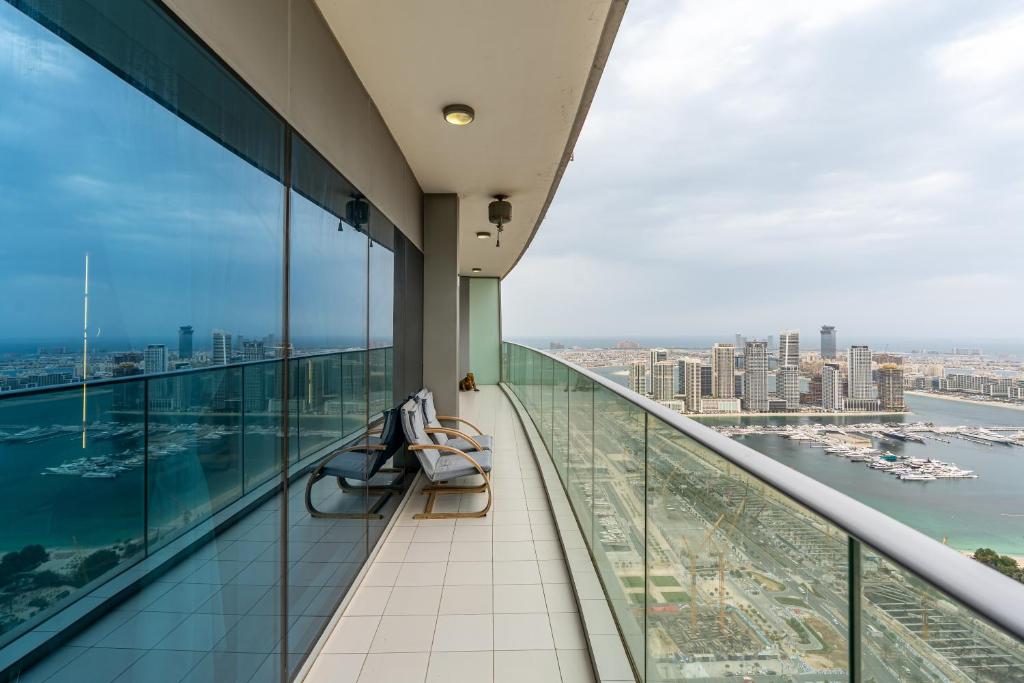 Balkón nebo terasa v ubytování High End Luxury Stay with Full Palm Jumeirah View