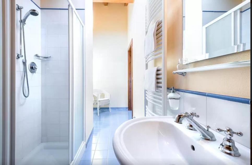 Łazienka w obiekcie Agriturismo Ca' Bertu'