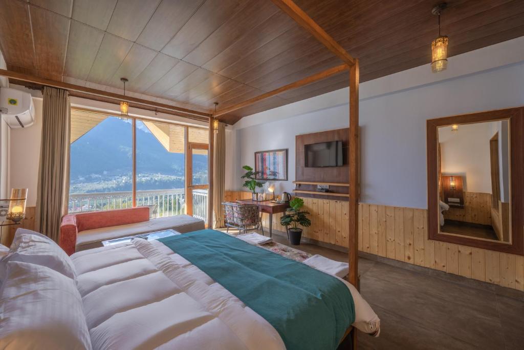 Echor Himalayan Heights Manali - Superior King Room