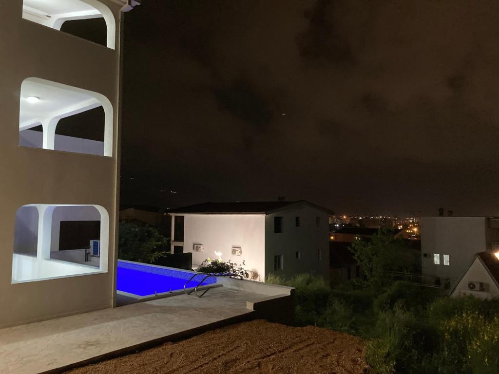 Bazén v ubytování Meerblick & Pool nebo v jeho okolí