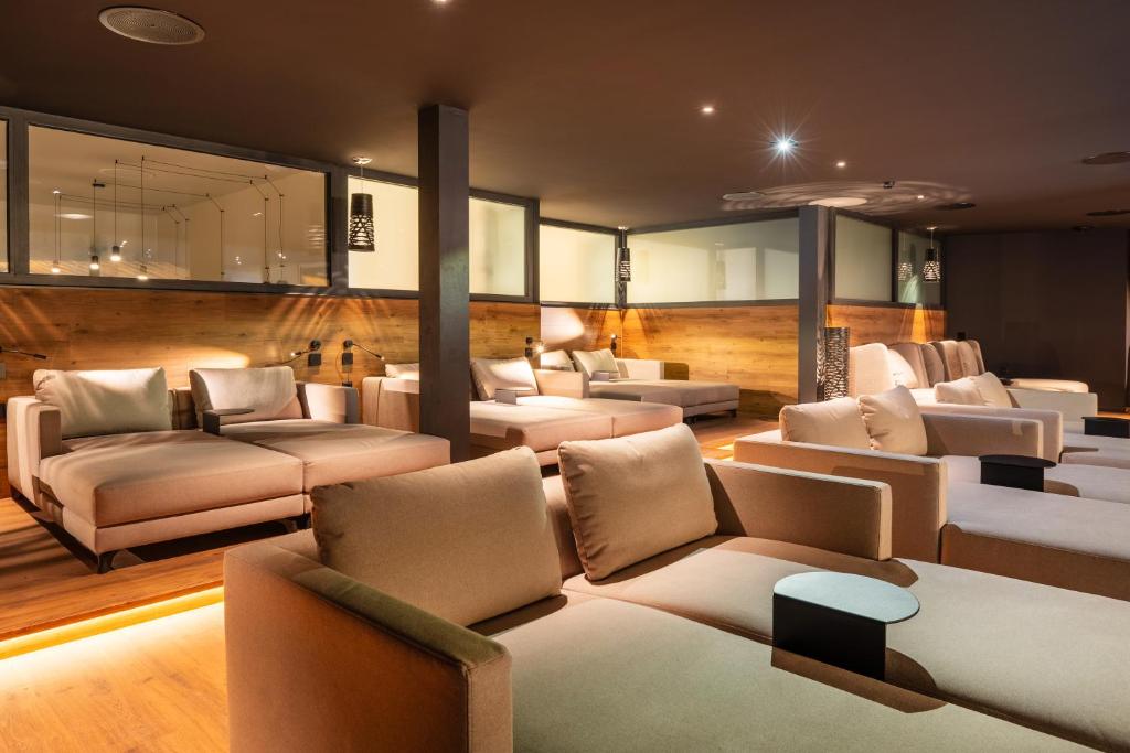 Posezení v ubytování Welschen Hotel