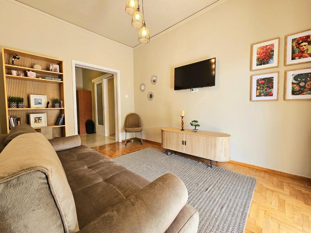 EL Prestige Apartment - Athens Town