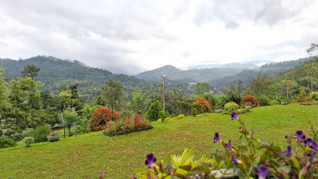 Sithara Estate Bungalow - Villa Con Vista Al Jardín