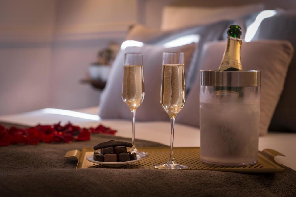 Hôtel De La Porte Dorée - Resim 8