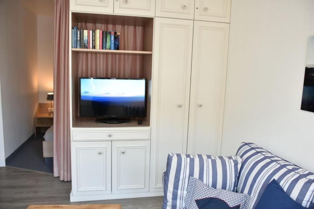 Ferienwohnung 206 Juist Strandburg für 2 bis 5 Personen mit Schwimmbad und Sauna