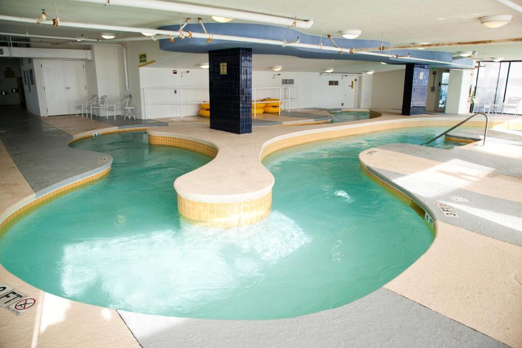 Der Swimmingpool an oder in der Nähe von Seaside Resort