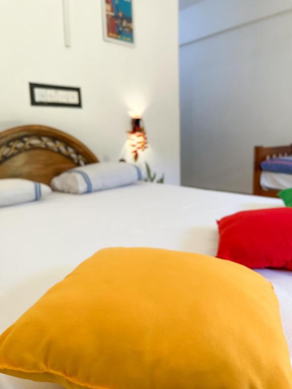 Postel nebo postele na pokoji v ubytování Summer lodge-Tangalle