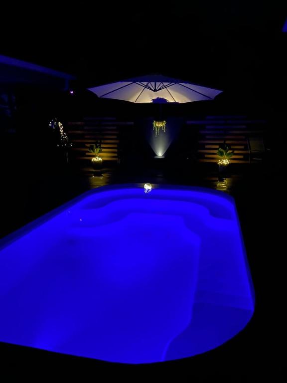 Bazén v ubytování Alojamiento con piscina nebo v jeho okolí