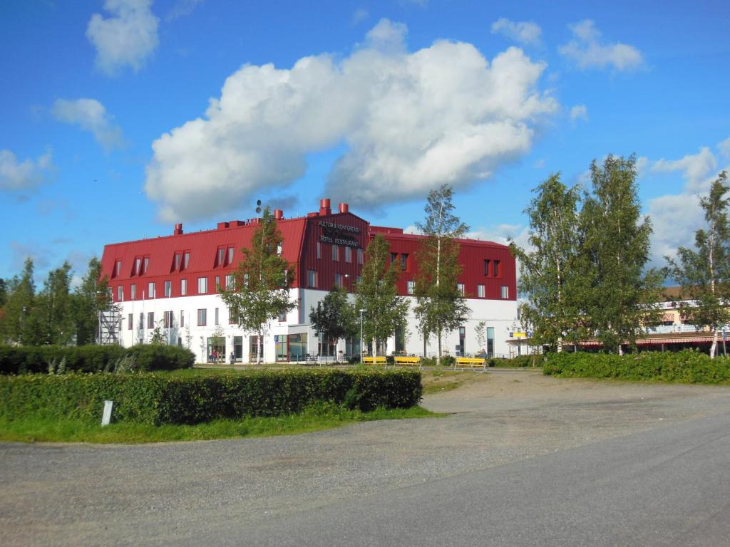 Imagen de la galería de Hotel Red & Green, en Närpiö