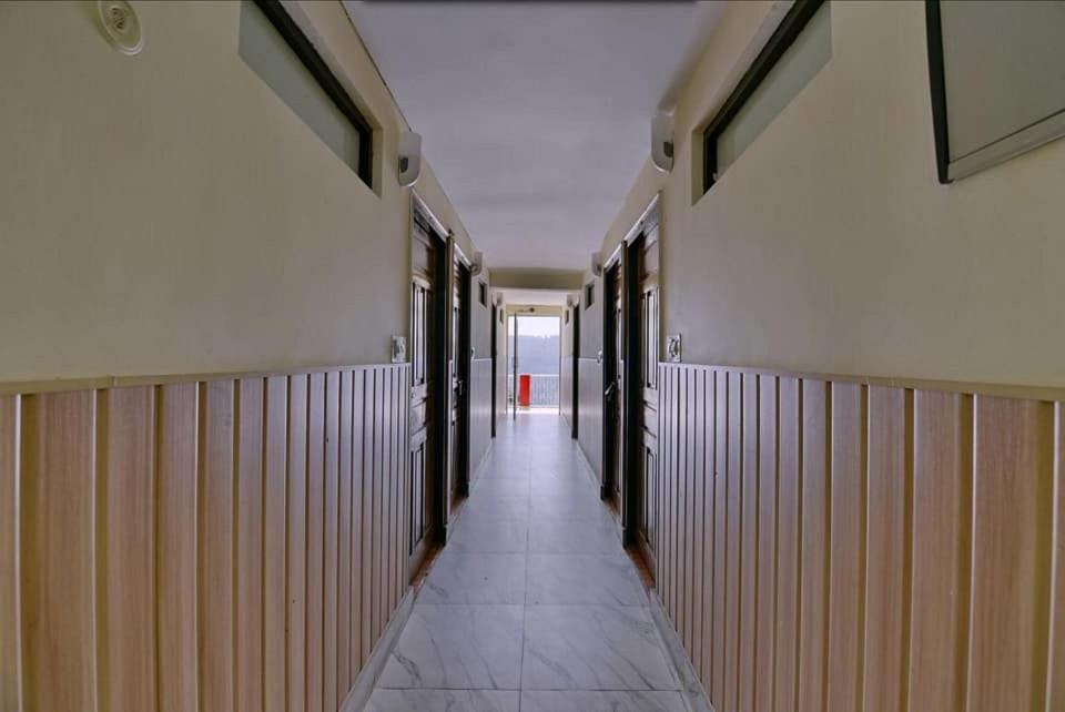 Fotografie z fotogalerie ubytování NAiNi VIEW RESORT v destinaci Nainital
