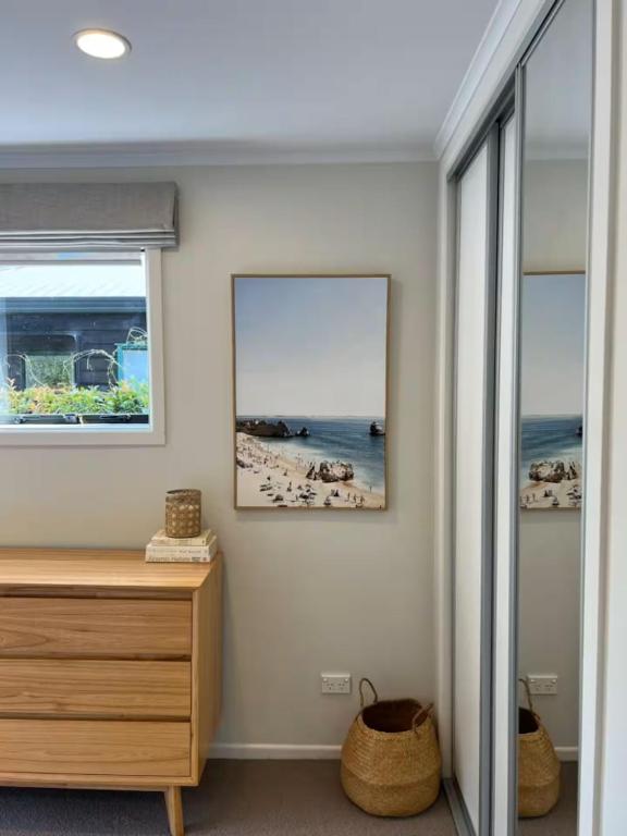 Fotografie z fotogalerie ubytování Auckland Coastal Hideaway Castor Bay Beach v Aucklandu