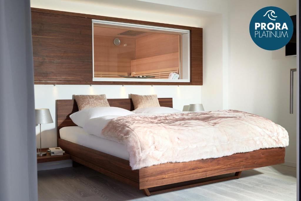 Postel nebo postele na pokoji v ubytování Prora Platinum Penthouse Diamant