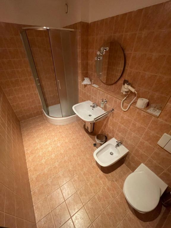 Koupelna v ubytování Hotel Bravo