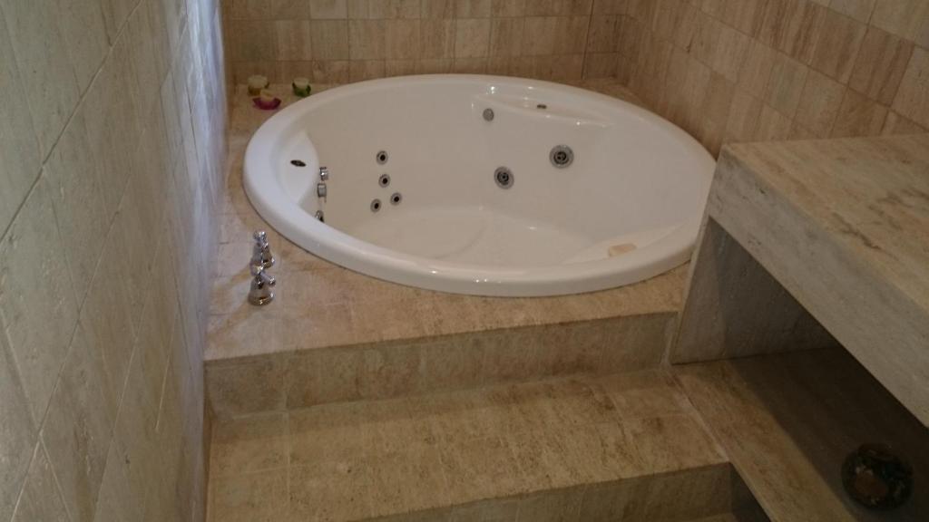 Bilik mandi di Casa de Araras