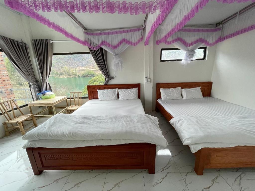 Riverside Homestay - 4