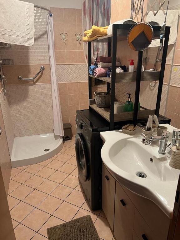 A bathroom at Casetta