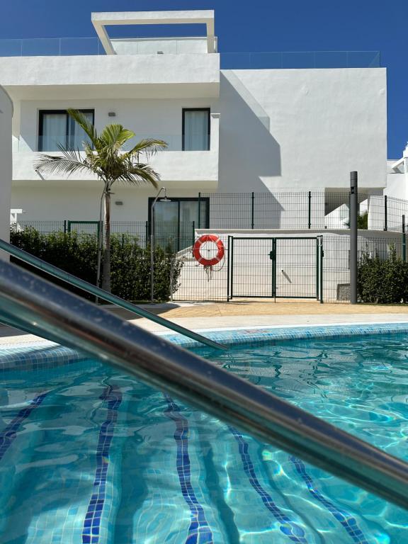 Fuengirola house close to beach with shared pool