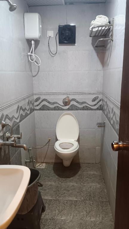 Koupelna v ubytování Hotel Kiara Eshosans Palace