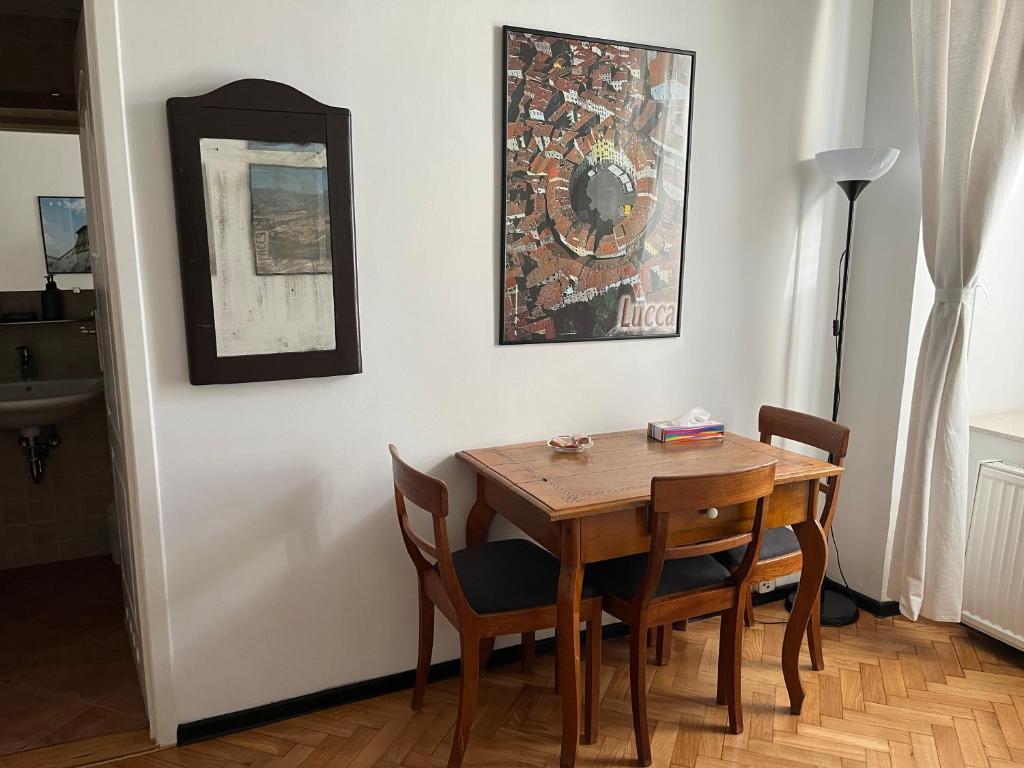 Home in Krakow Silvio's Apartments - Resim 24