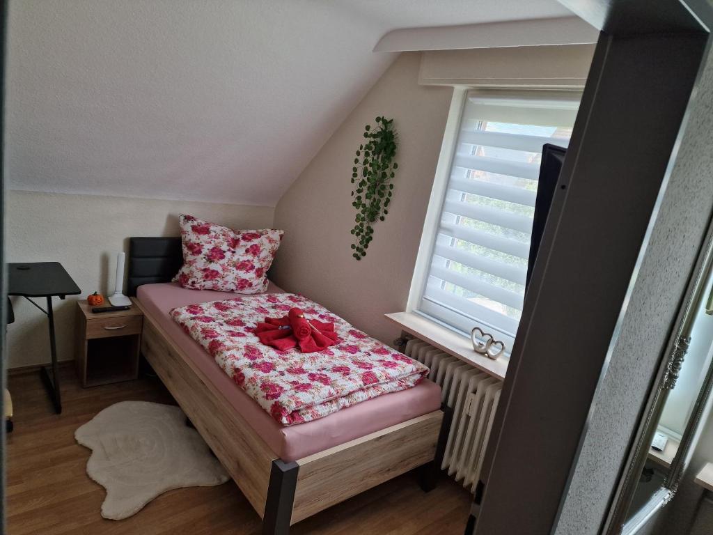 Zimmervermietungen Jachna - Small Single Room