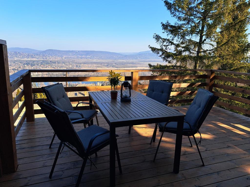 Peisaj natural din apropierea acestei case de vacanță