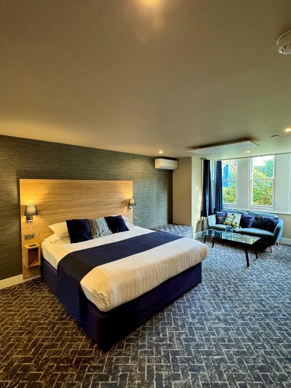 No 5 Bournemouth - Resim 14