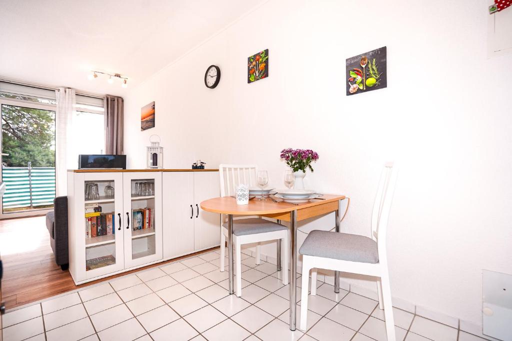 Kuchyň nebo kuchyňský kout v ubytování Gorch-Fock-Weg 11 Whg 2