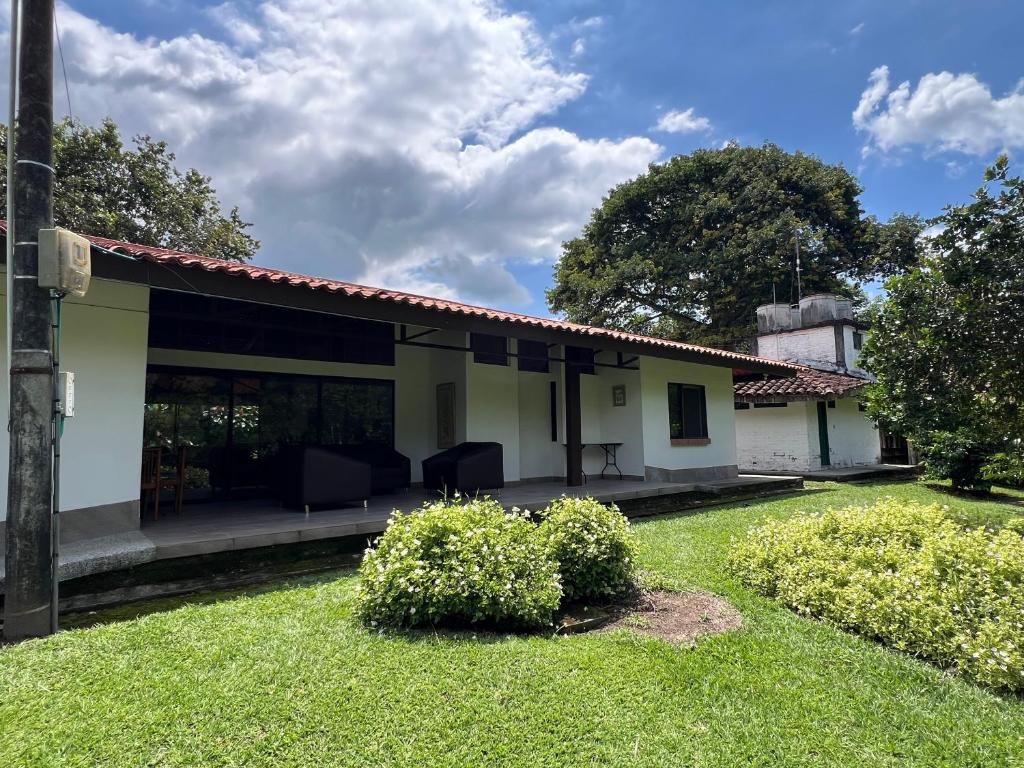 Zahrada ubytování Finca Guadualito cerca al parque del café