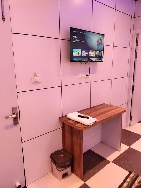 TV a/nebo společenská místnost v ubytování The kamla Palace