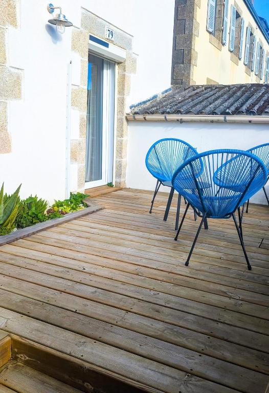 Terrasse ou espace extérieur de l'établissement Maison avec vue mer à Saint-Pol-de-Léon