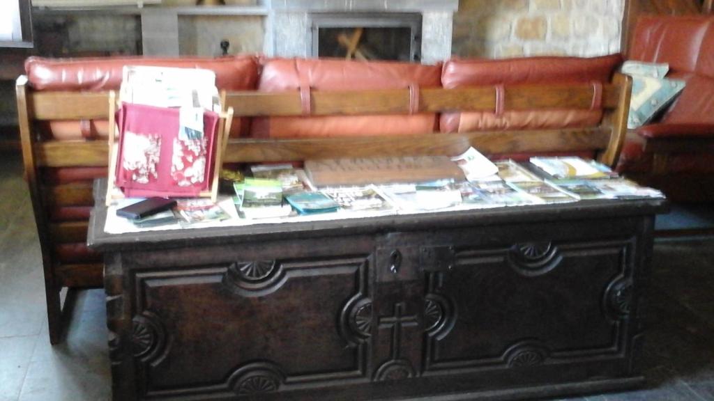 A seating area at Casa de Aldea El Torrexon