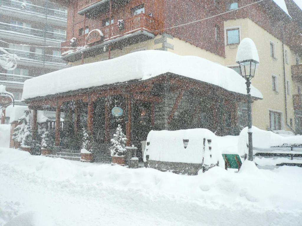 Hotel Mignon v zimě