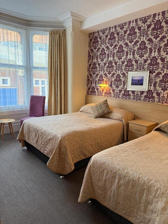 Adelaide House Hotel - Opposite Winter Gardens, Town Centre - Resim 2