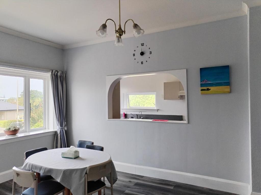 Near Caroline Bay, Timaru - Resim 15