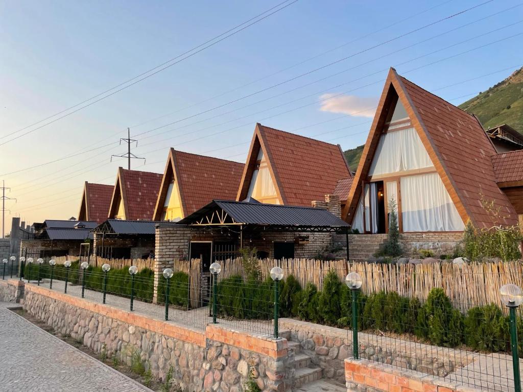 Imagen de la galería de Balandda Chimgan, en Chimgan