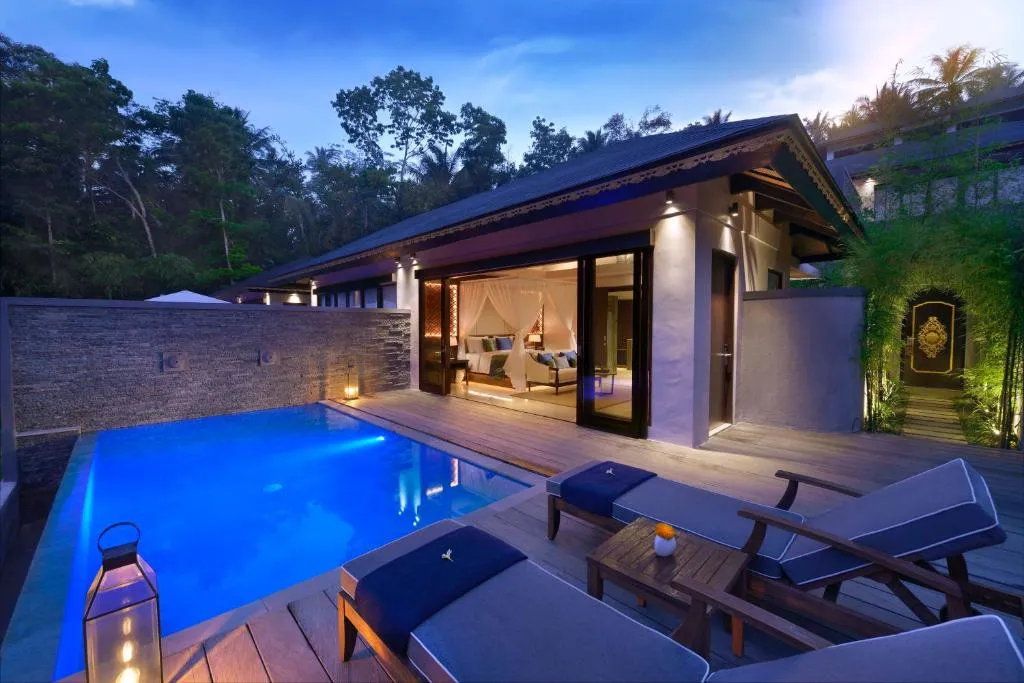 One-Bedroom Villa with Private Heated Pool, Complimentary One-time Floating Breakfast and Daily Usage Steam Sauna and Ice Bath