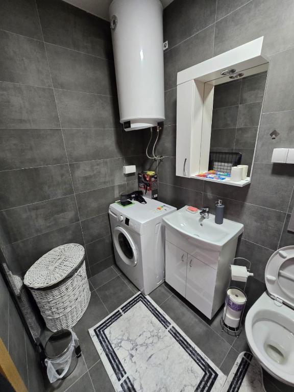 Kupatilo u objektu Apartman Nikolić