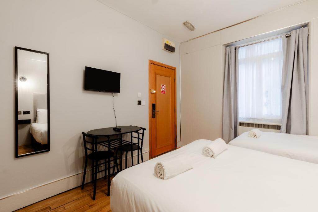 Britannia Hyde Park Hotel - Resim 13