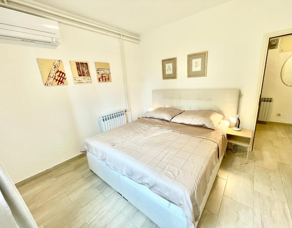 Posteľ alebo postele v izbe v ubytovaní Charming Funtana apartments + Free Bikes