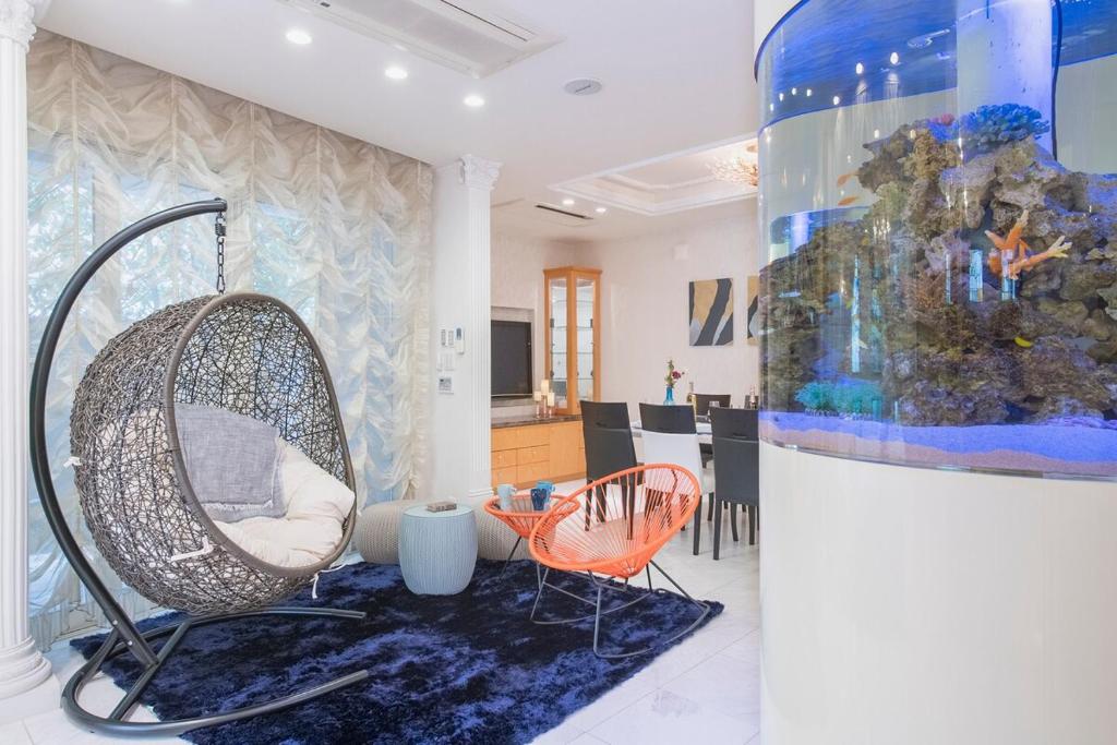 Sugamo Aqua Palace -最大10名池袋エリア220平米の豪邸-