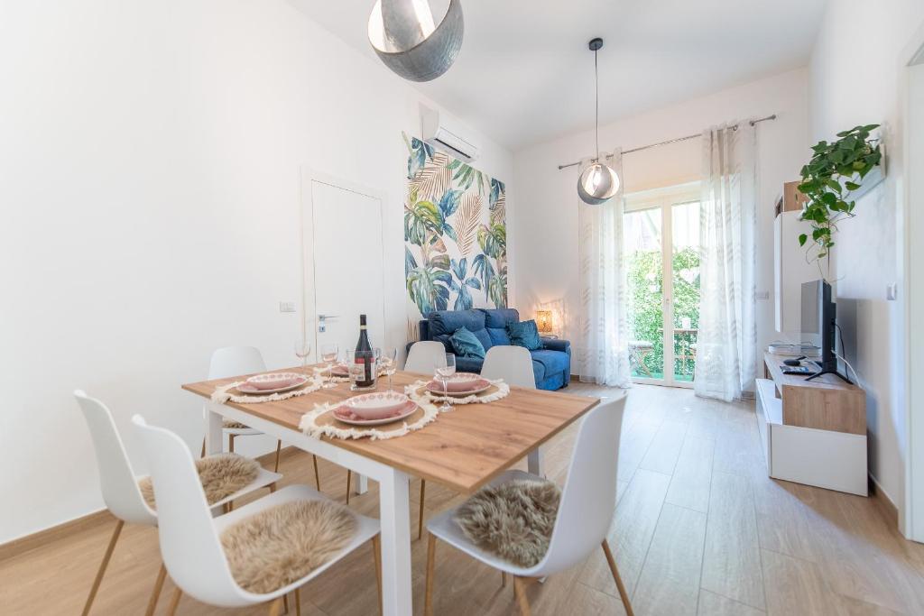 Гостиная зона в Casa Vanitosa 2 camere 2 bagni posto auto medio