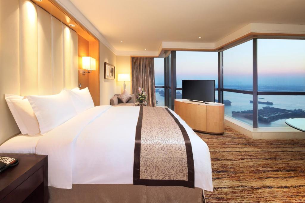 Postel nebo postele na pokoji v ubytování DoubleTree by Hilton Wuhu