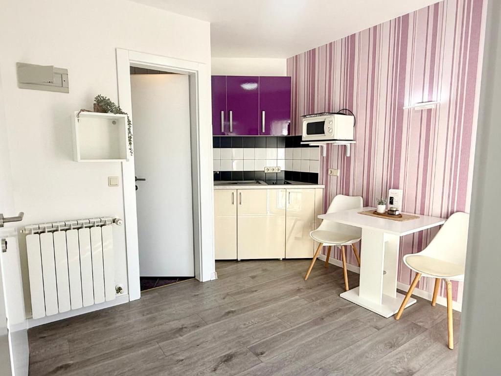 Apartments Antic - 1