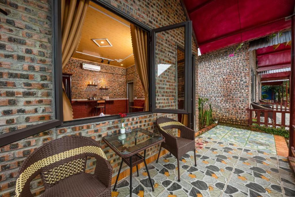 Posezení v ubytování Cat Ba Spring Homestay