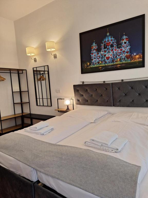 Postel nebo postele na pokoji v ubytování Hotel Amelie Berlin