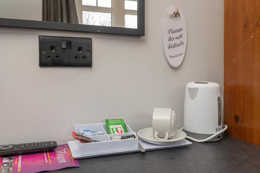 Ascot Grange Hotel - Voujon Resturant - Resim 16