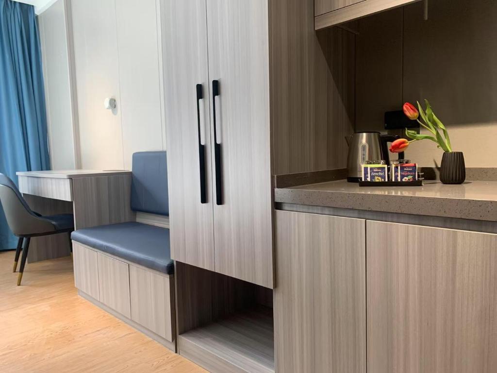 Mooncity Hotel & Boardinghouse - Resim 17