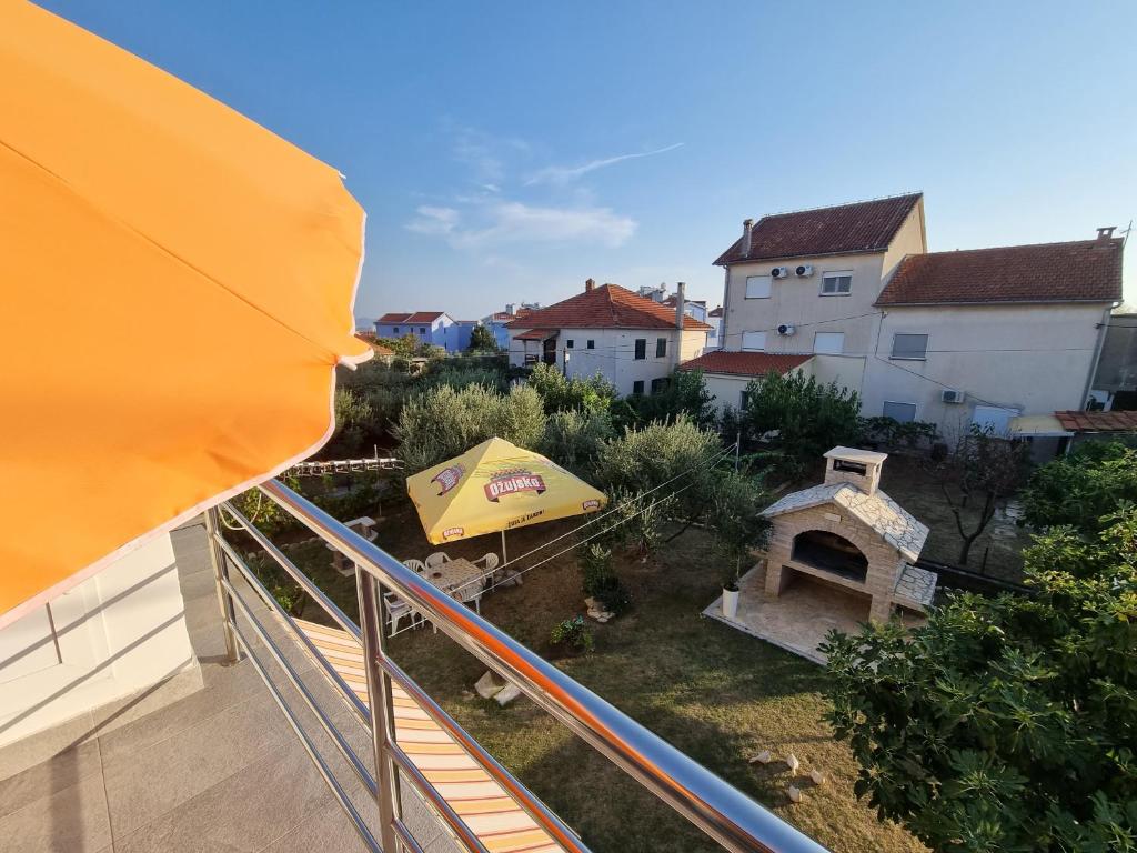 Budova, v ktorej sa apartmán nachádza