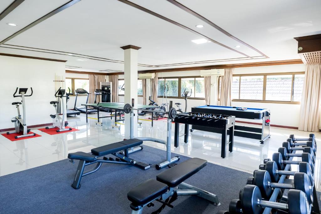 Fitness centrum a/nebo fitness zařízení v ubytování Nak Nakara Hotel