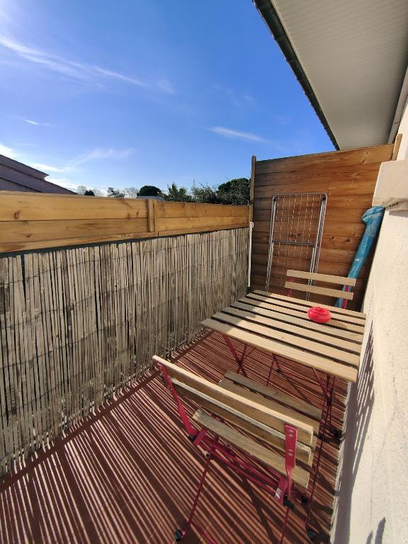 Balkón nebo terasa v ubytování Le Pacha